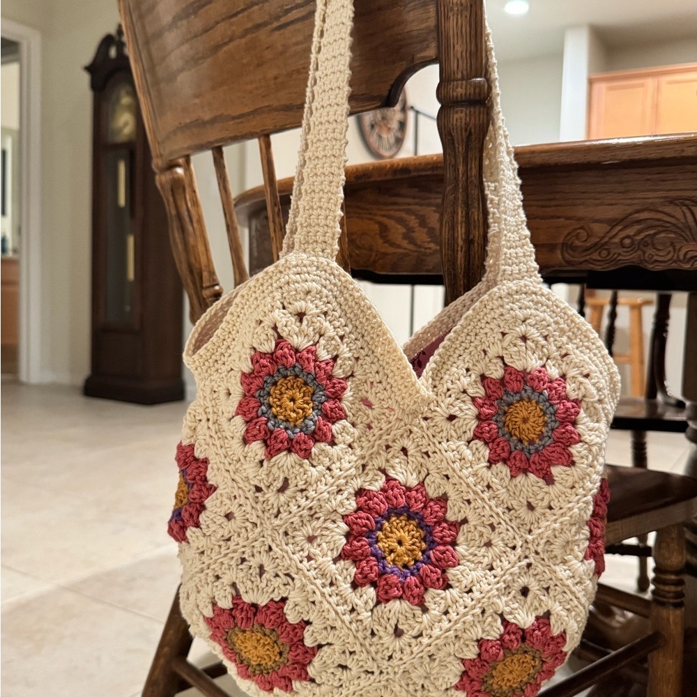 New Crochet Shoulder Bag, Pink & Cream Granny squares, Summer bag, women bag